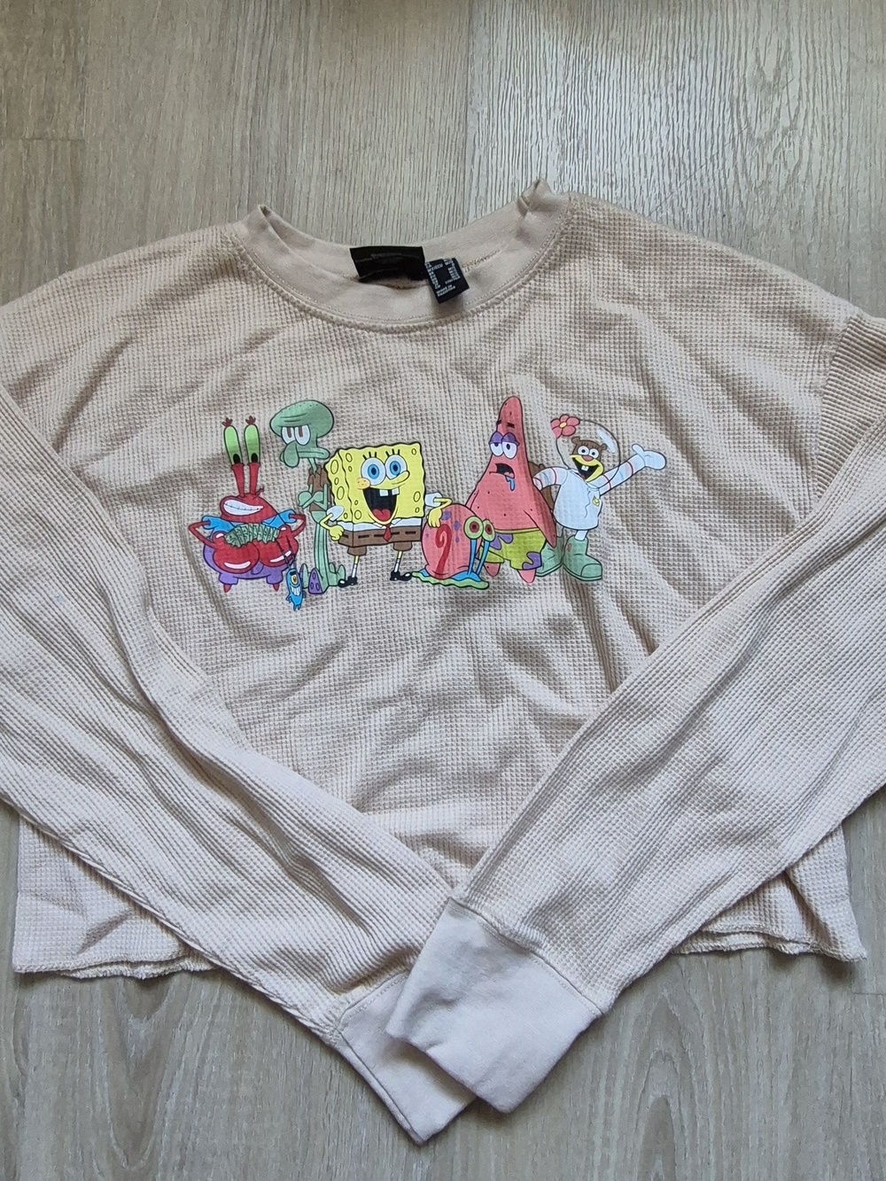 SpongeBob SquarePants Long Sleeve Crop Top